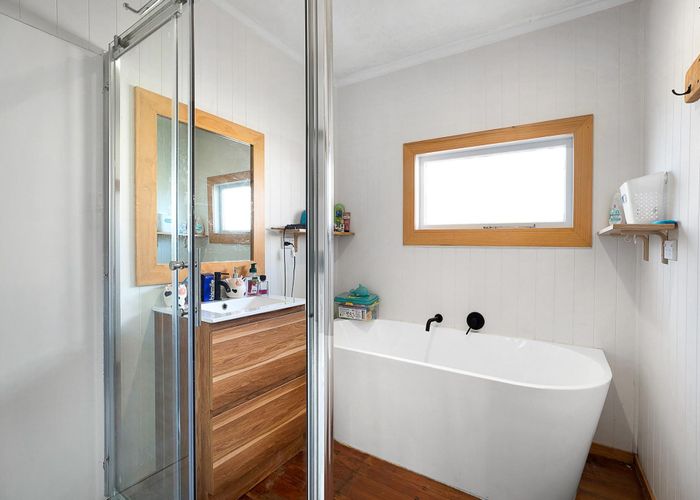  at 7 Clifton Road, Takaka