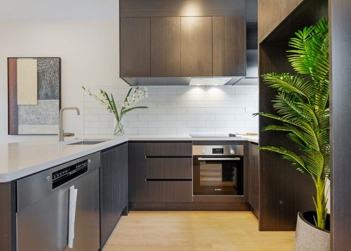  at 20/163-165 Lake Road, Belmont, North Shore City, Auckland