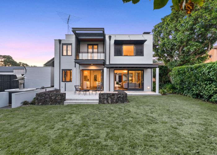  at 8 Shipherds Avenue, Epsom, Auckland City, Auckland