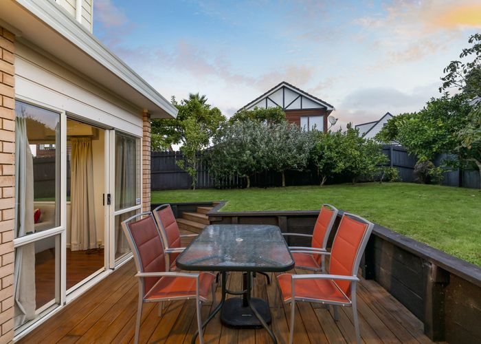  at 2/201 Abbotts Way, Remuera, Auckland