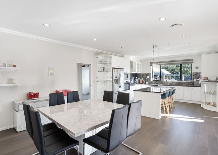  at 30 Dawood Place, The Gardens, Auckland