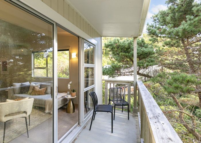  at 8B Baxter Way, Karori, Wellington