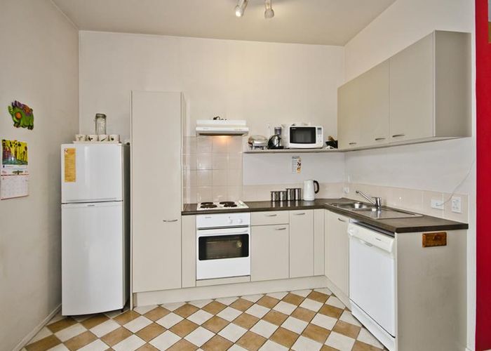  at 2T/6 Burgoyne Street, Grey Lynn, Auckland