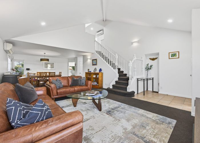  at 8B Emma Court, Northpark, Manukau City, Auckland