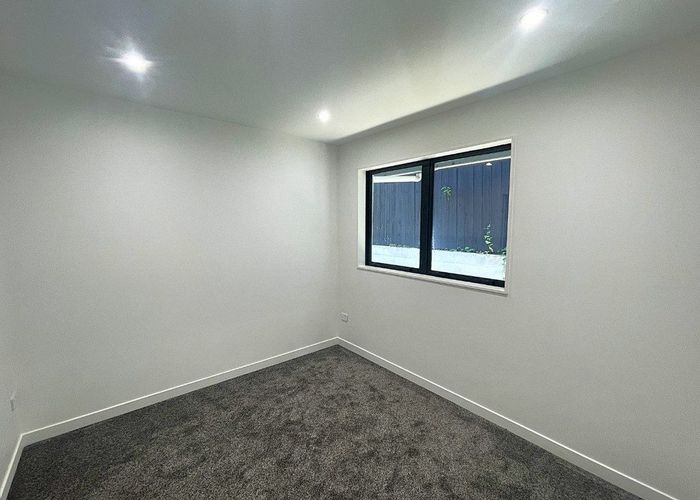  at 26 Huapai Street, Onehunga, Auckland