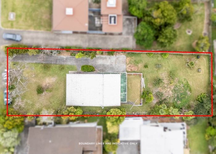  at 51 Carlisle Road, Torbay, North Shore City, Auckland