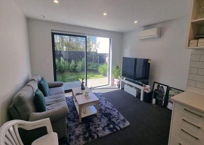  at 12/3234 Great North Road, New Lynn, Waitakere City, Auckland