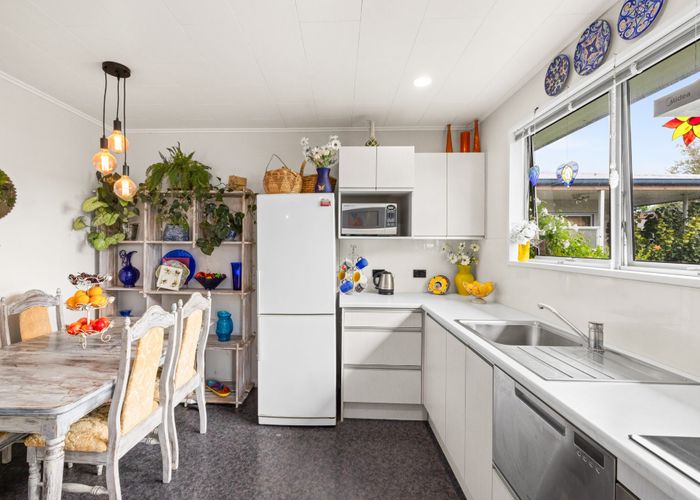  at 2/89 Meeanee Road, Taradale, Napier