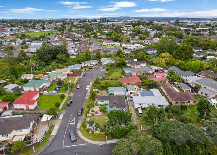  at 6 Harmony Avenue, Otahuhu, Auckland