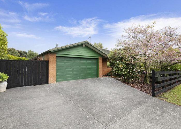  at 51 Crawford Avenue, Mangere Bridge, Auckland