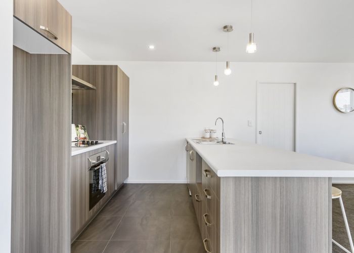  at 7 Sam Heywood Place, Pyes Pa, Tauranga