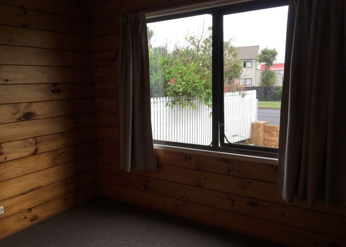  at 3 Tington Avenue, Wattle Downs, Manukau City, Auckland