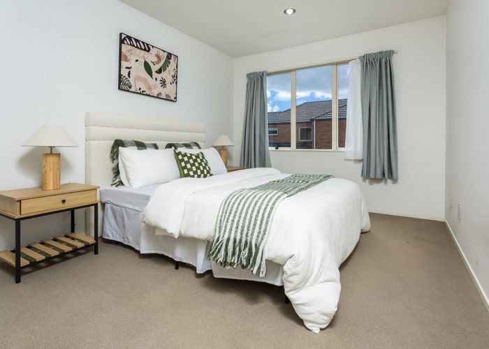  at 55 Masons Road, Oteha, Auckland