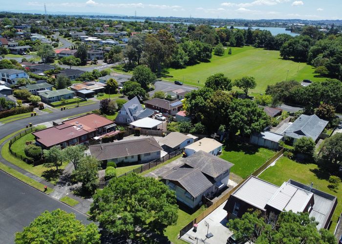  at 12 Ashdown Place, Pahurehure, Papakura, Auckland