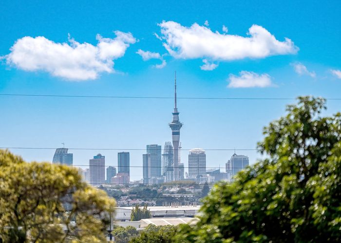  at 140D Hepburn Road, Glendene, Waitakere City, Auckland