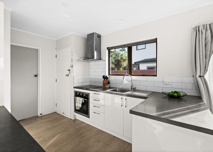  at 27 Elliott Street, Taradale, Napier, Hawke's Bay