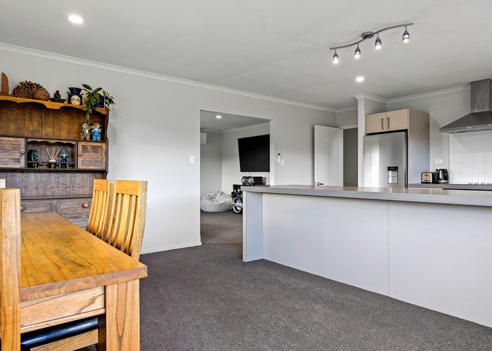  at 206 Kiri Kiri Road, Burnt Hill