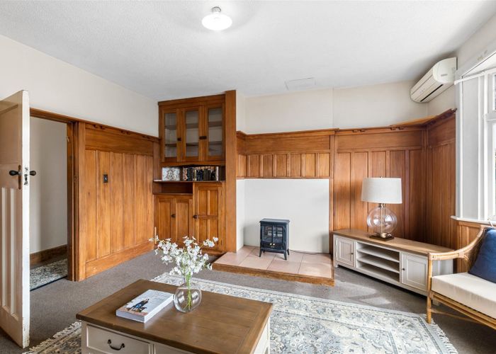  at 2 Milton Street, Somerfield, Christchurch