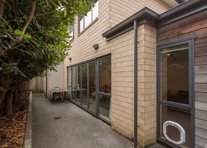  at 15c Burdale Street, Riccarton, Christchurch City, Canterbury