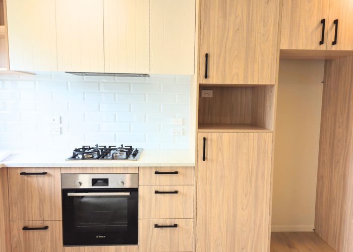  at 8/425 Dey Street, Hamilton East, Hamilton, Waikato