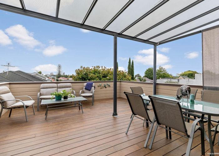  at 19A Momona Road, Greenlane, Auckland City, Auckland