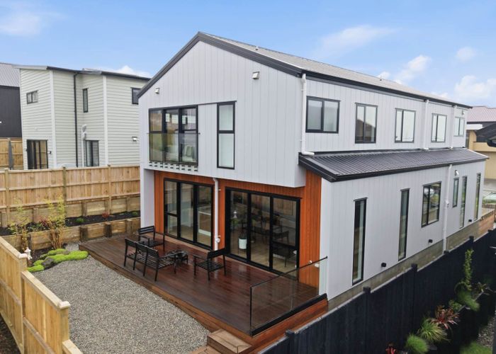  at 45 Kumukumu Road, Long Bay, North Shore City, Auckland