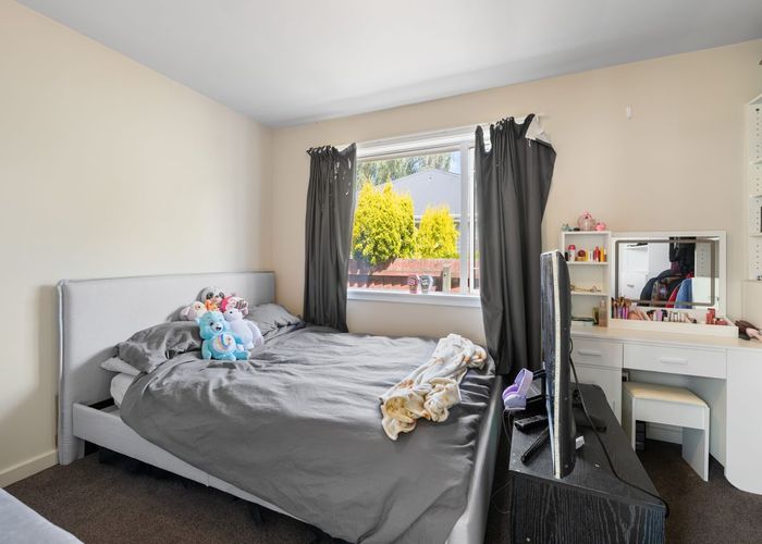  at 65 Cavendish Road, Casebrook, Christchurch