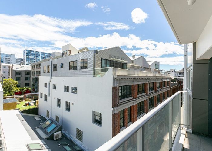  at 415/74 Taranaki Street, Te Aro, Wellington
