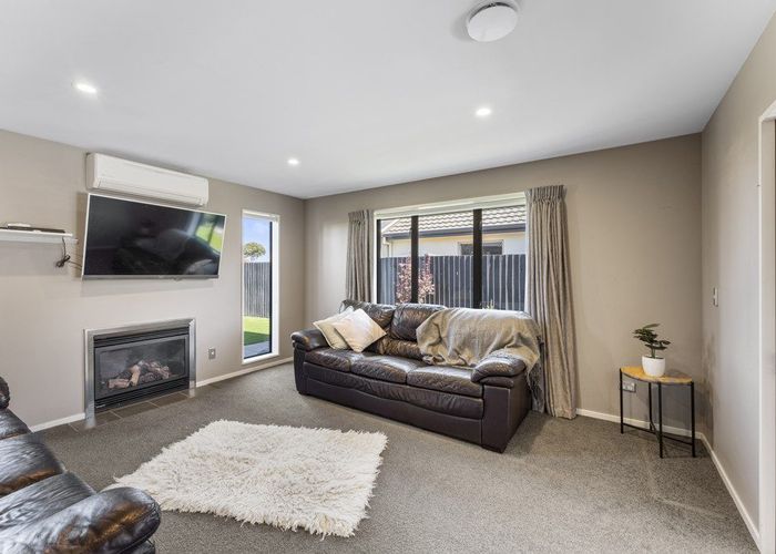  at 6 Kaniere Avenue, Hei Hei, Christchurch