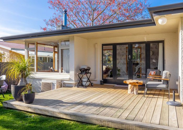  at 8 Hammerichs Road, Rapaura