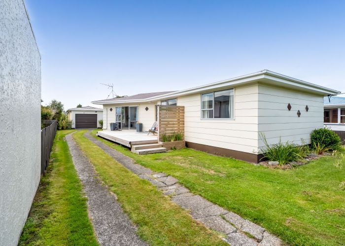  at 4 Fitzgerald Avenue, Kaponga, South Taranaki, Taranaki