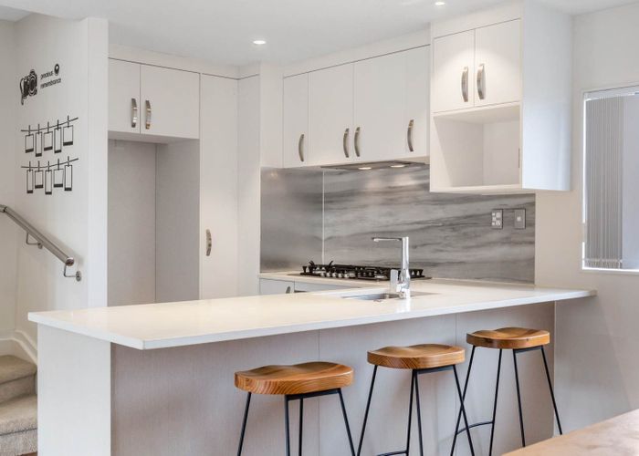  at 73 Bordeaux Parade, Te Atatu South, Waitakere City, Auckland