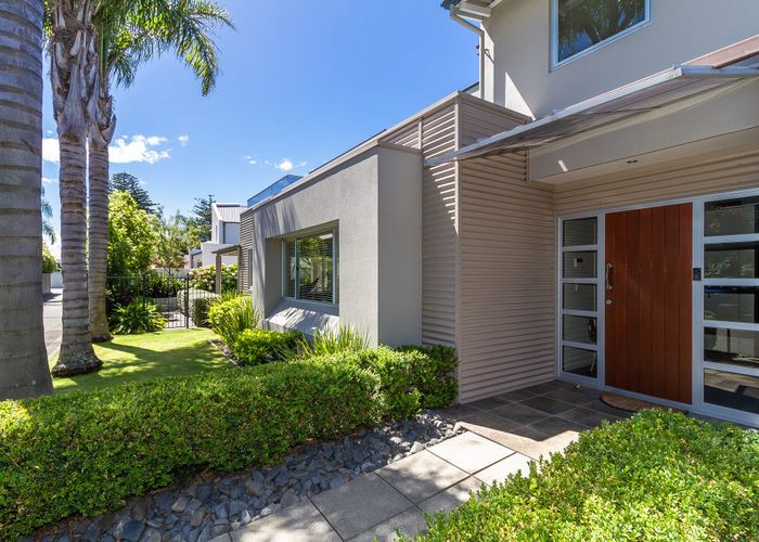 Free property data for 35A Waghorne Street, Ahuriri, Napier homes.co.nz