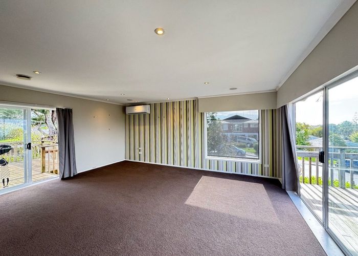  at 86 Glamorgan Drive, Torbay, Auckland