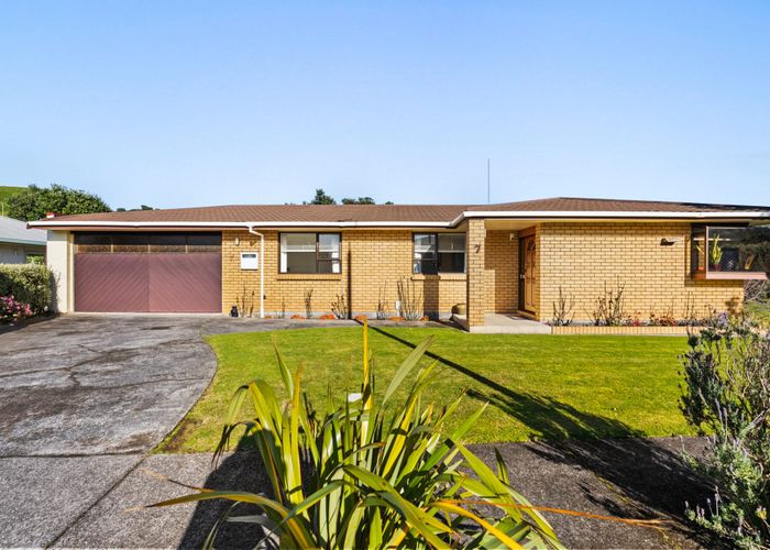 at 7 Squire Place, Blagdon, New Plymouth