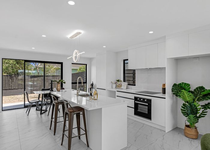  at 33 Paapaakiri Loop, Takanini, Papakura, Auckland