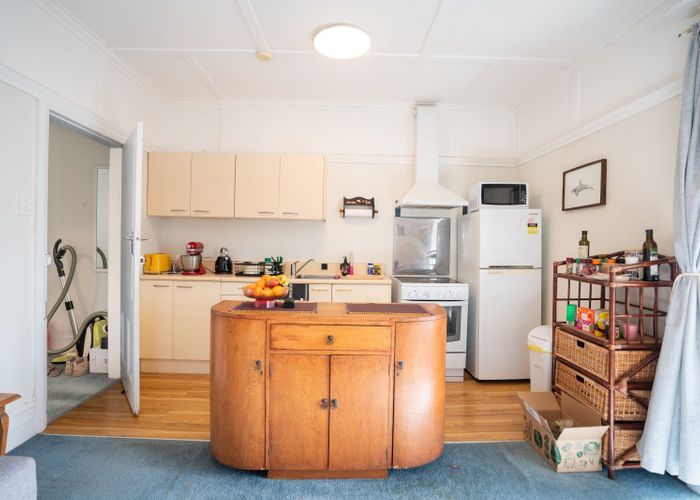  at 14 Prince Street, Mount Victoria, Wellington