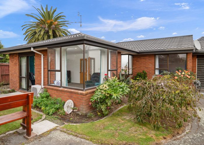  at 2/30 Townshend Crescent, Halswell, Christchurch