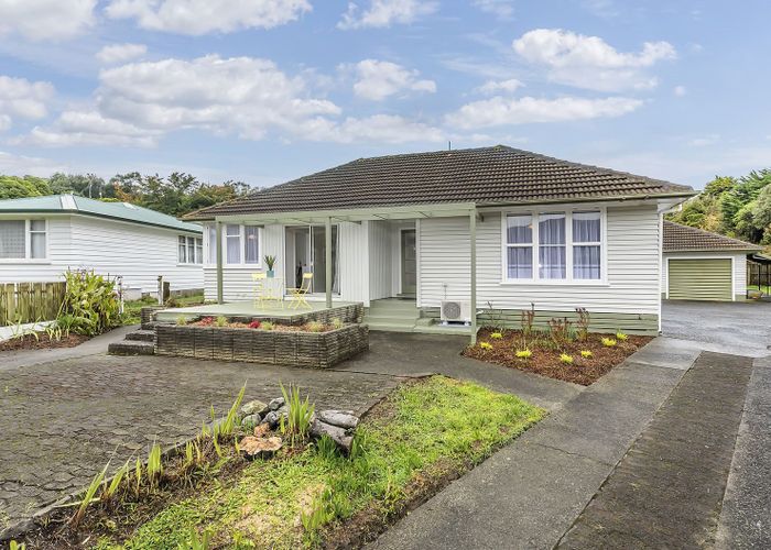  at 12 Morgan Place, Tawa, Wellington