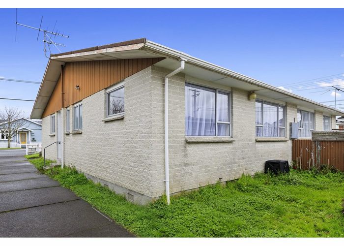  at 2/84 Ararino Street, Trentham, Upper Hutt