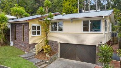 at 22 Daffodil Street, Titirangi, Auckland