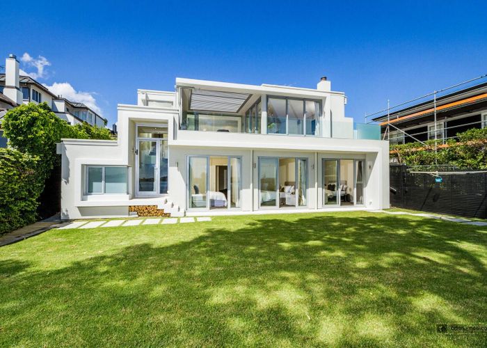  at 15 Lake View Road, Takapuna, North Shore City, Auckland