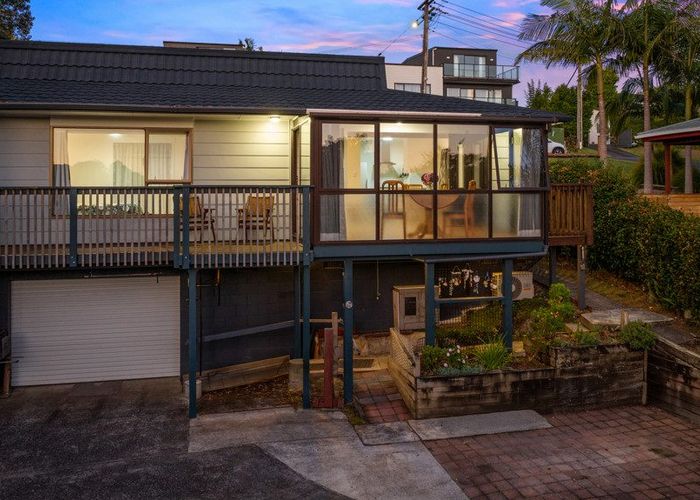  at 1/2 Orewa Street, Torbay, North Shore City, Auckland