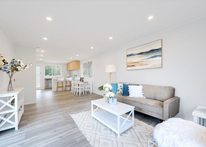  at 16 Andelko Place, Henderson, Waitakere City, Auckland