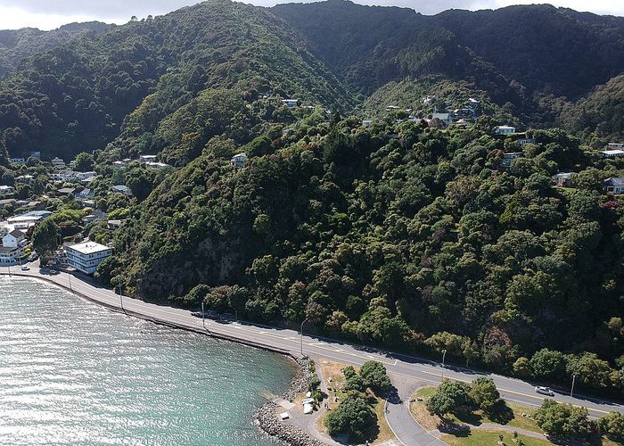 at 249 Marine Drive, Lowry Bay, Lower Hutt, Wellington