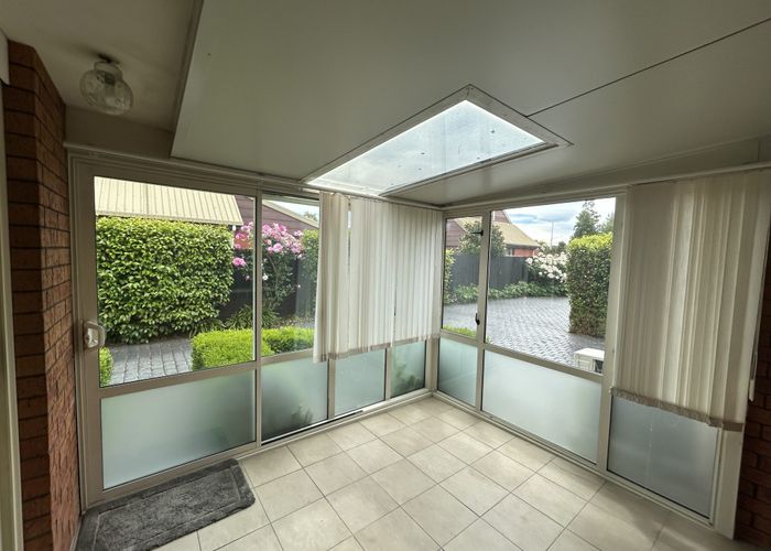  at 1/3 Cottesmore Close, Burnside, Christchurch City, Canterbury