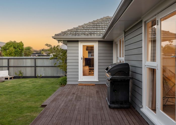  at 28 Beach Road, Waimairi Beach, Christchurch