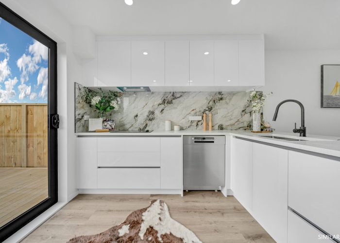  at 43B Beach Road, Pahurehure, Papakura, Auckland