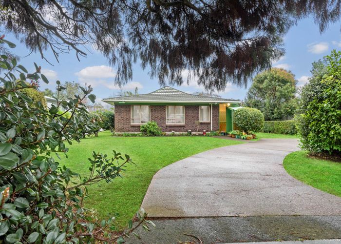  at 172 Lincoln Road, Henderson, Auckland
