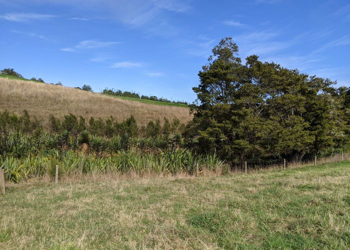  at 656 West Coast road, Makarau, Auckland